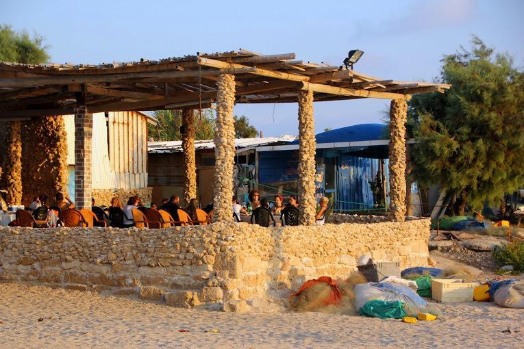 Juha'S Guesthouse - Zarqa Bay Jisr ez Zarqa Exterior foto